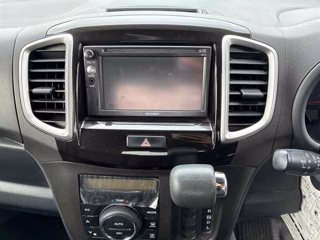 MITSUBISHI DELICA D:2