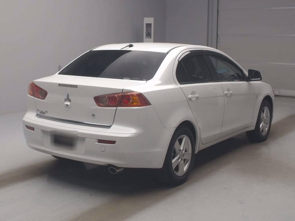 MITSUBISHI GALANT FORTIS