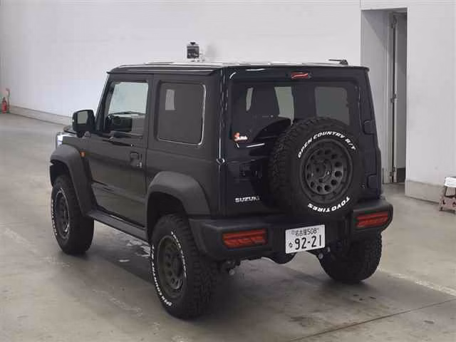 SUZUKI JIMNY SIERRA