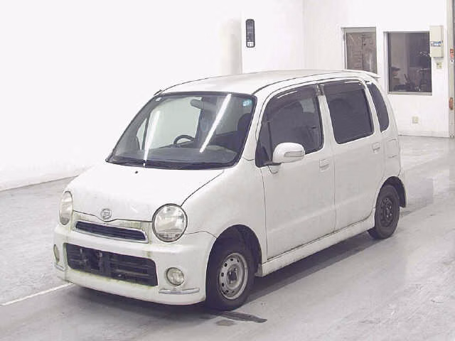DAIHATSU MOVE LATTE