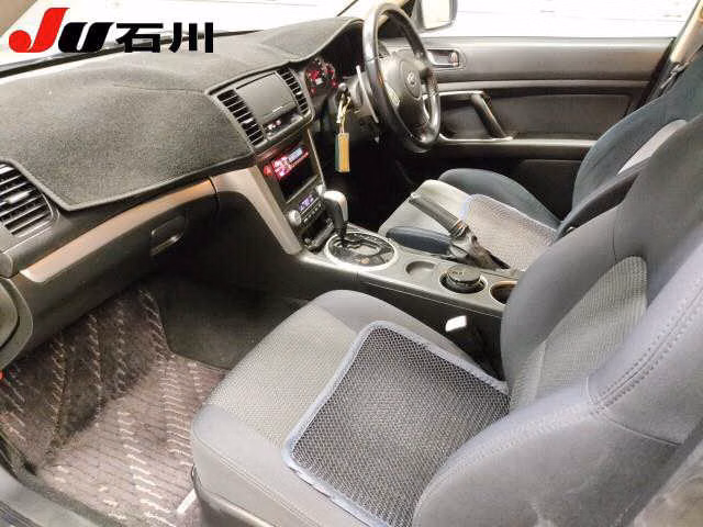 SUBARU LEGACY B4