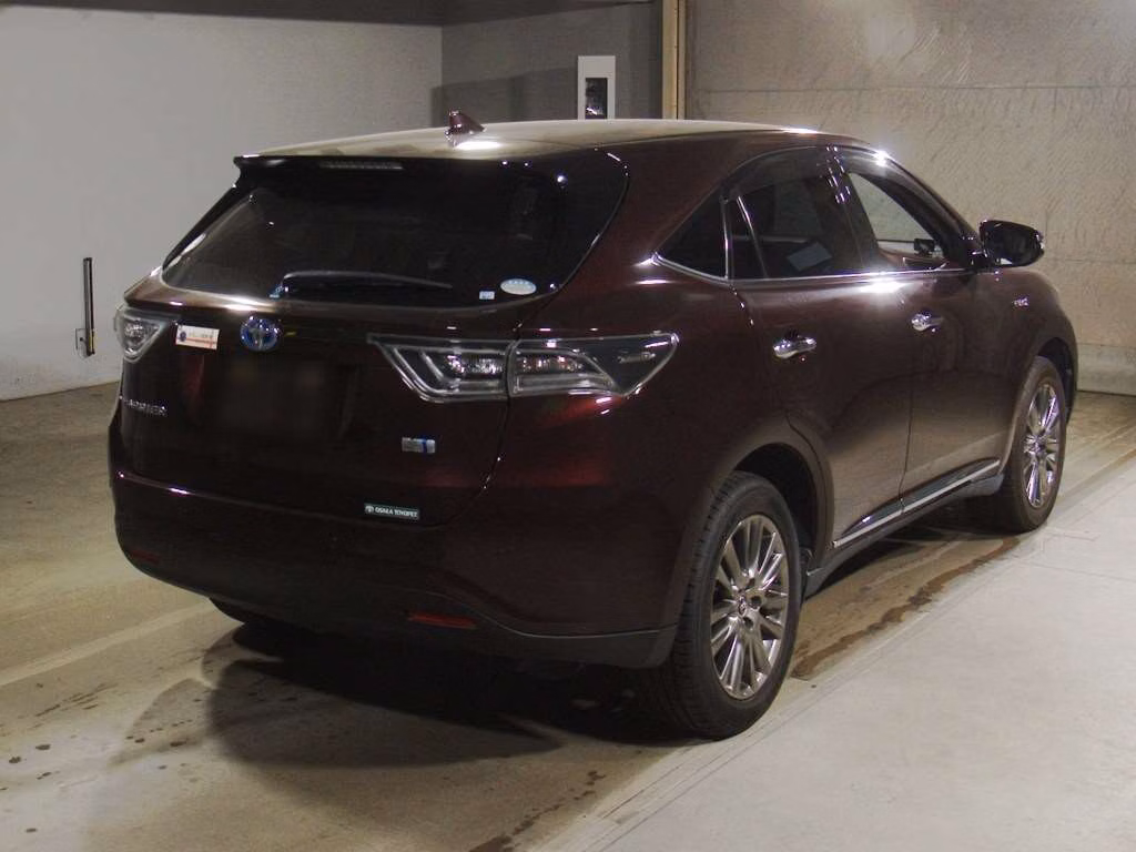 TOYOTA HARRIER
