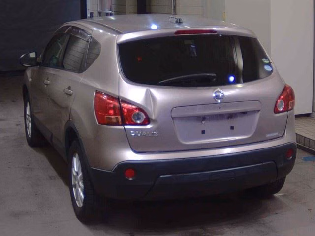 NISSAN DUALIS