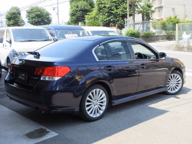 SUBARU LEGACY B4
