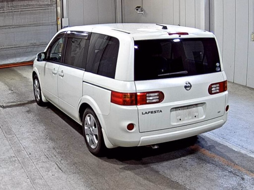 NISSAN LAFESTA