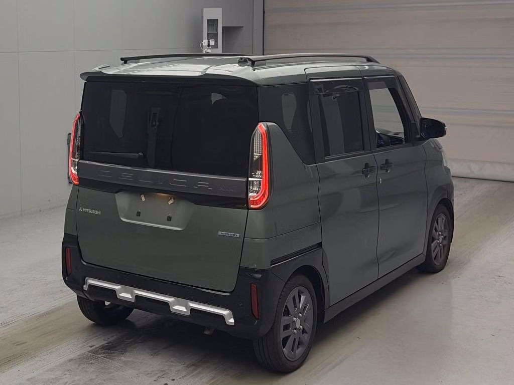MITSUBISHI DELICA MINI