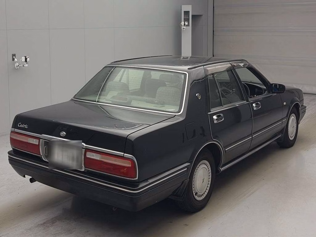 NISSAN CEDRIC