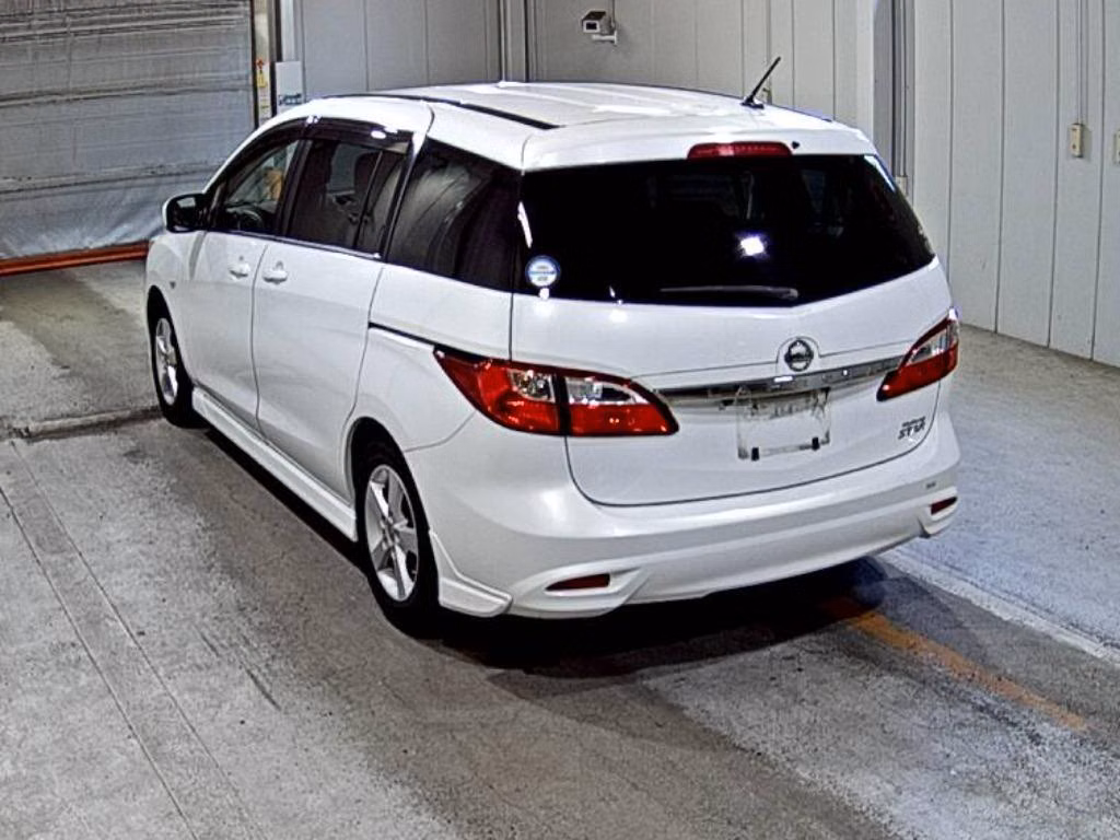NISSAN LAFESTA