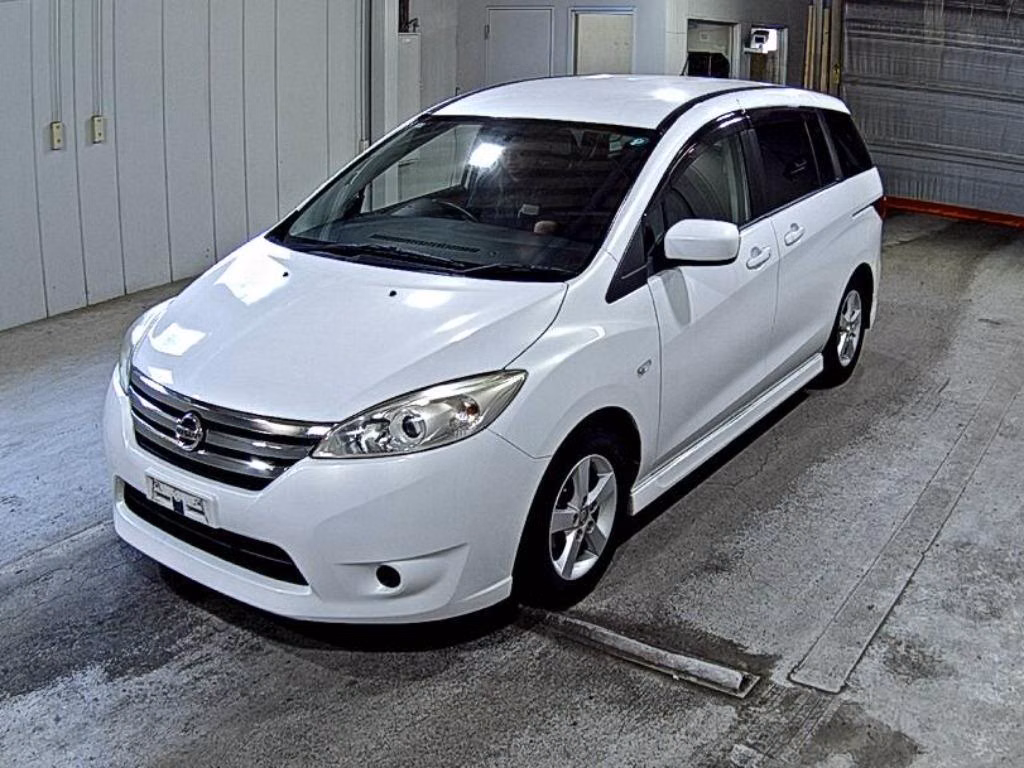 NISSAN LAFESTA