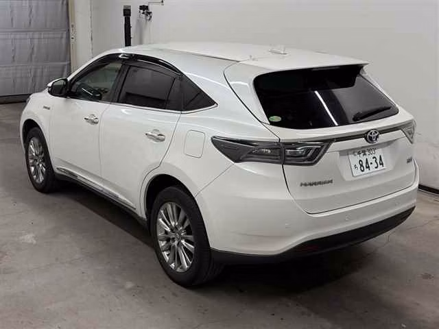 TOYOTA HARRIER