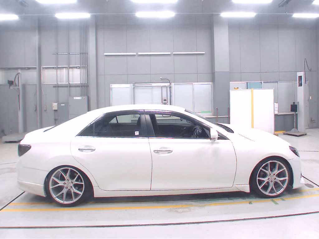 TOYOTA MARK X