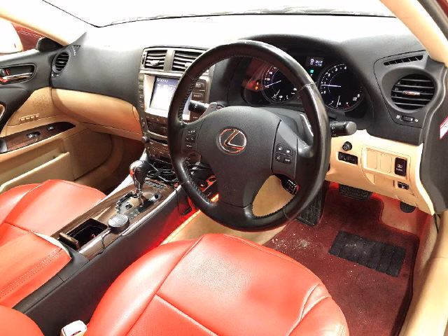 LEXUS IS250