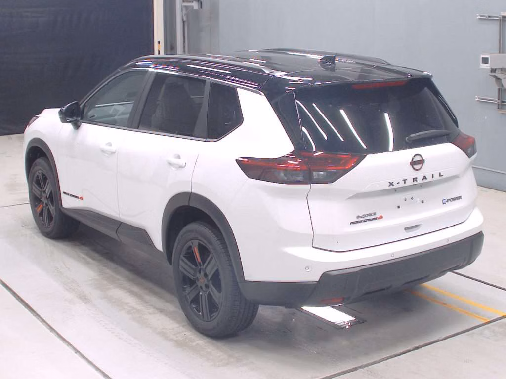NISSAN X-TRAIL