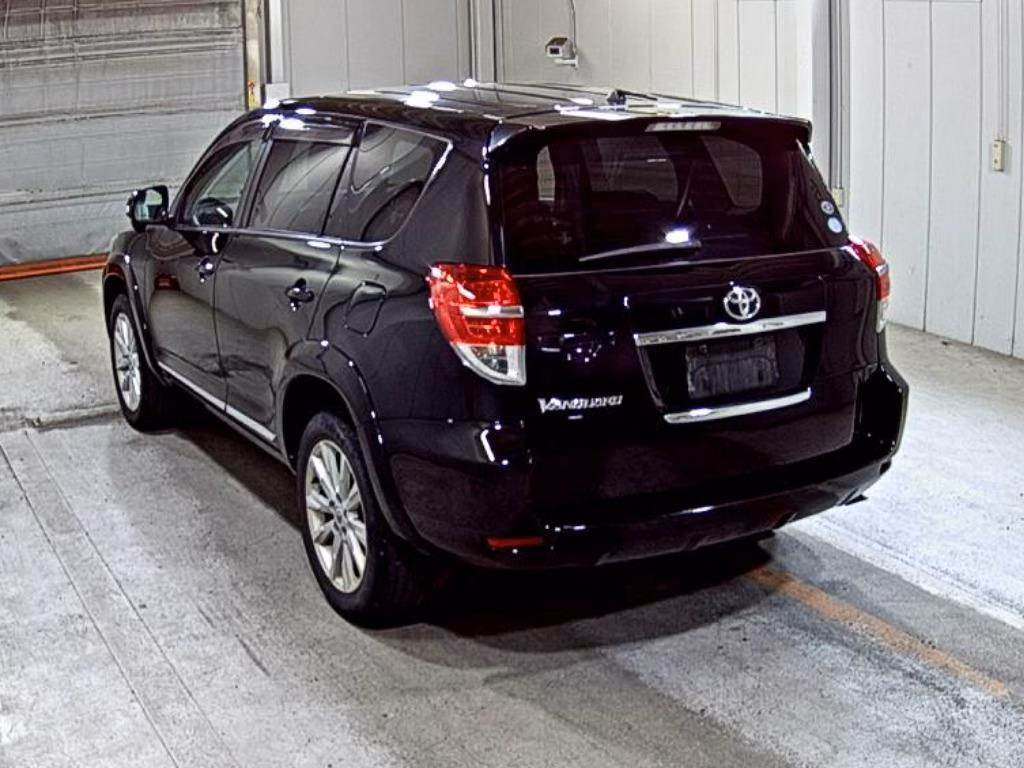 TOYOTA VANGUARD