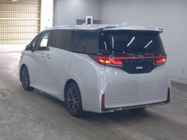 TOYOTA VELLFIRE