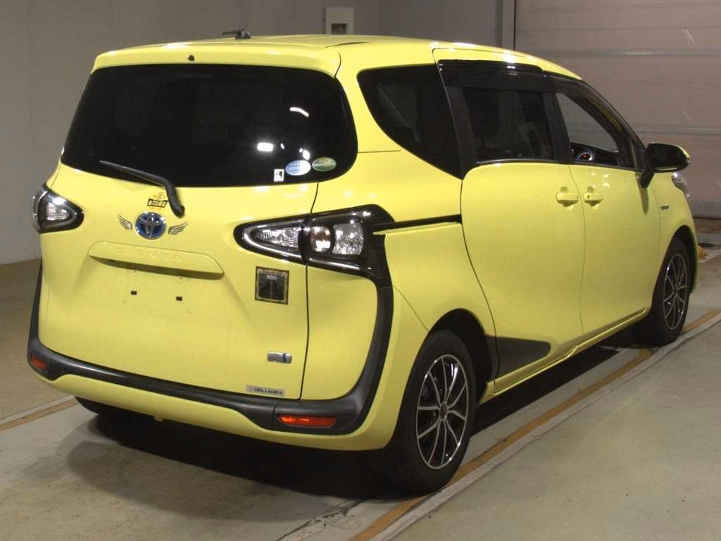 TOYOTA SIENTA