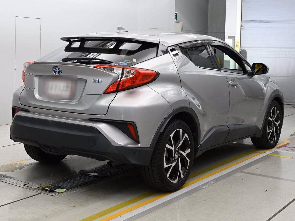 TOYOTA C-HR
