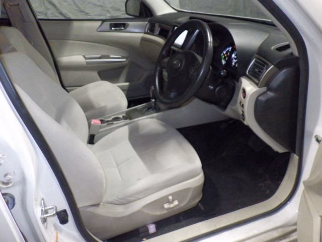 SUBARU EXIGA