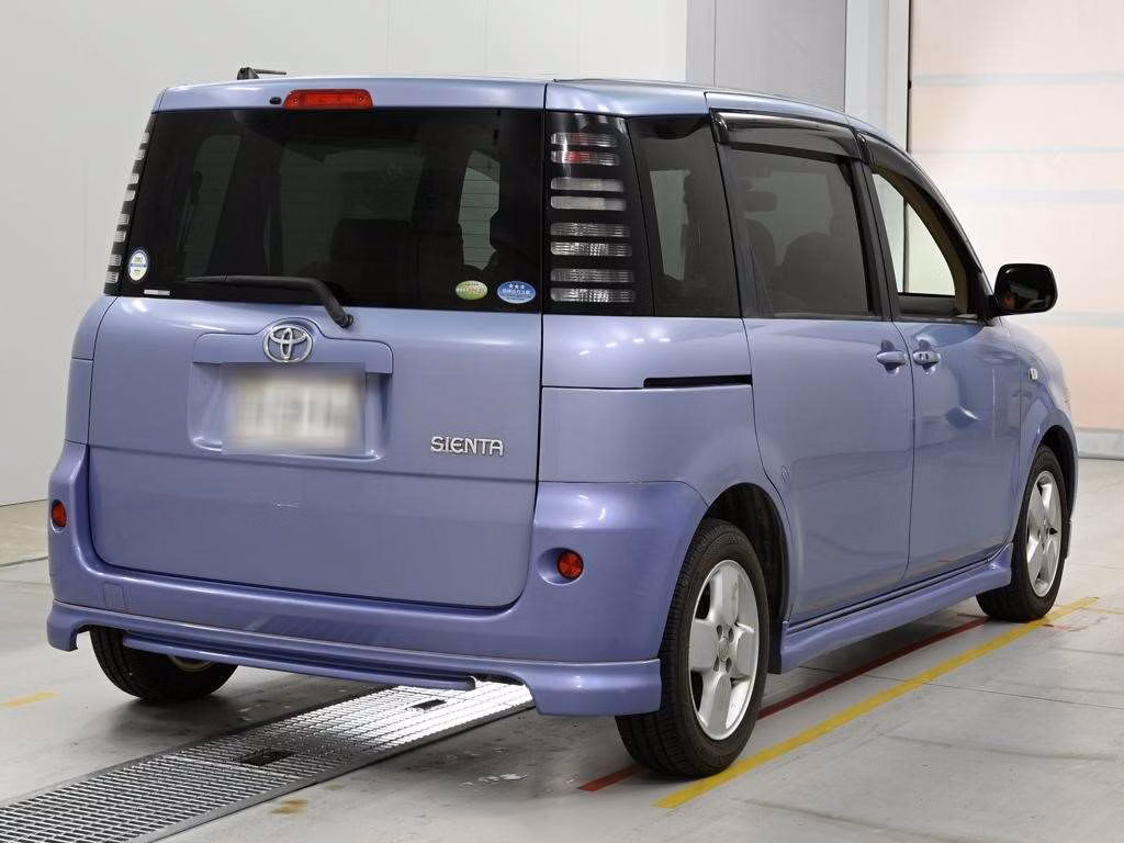 TOYOTA SIENTA