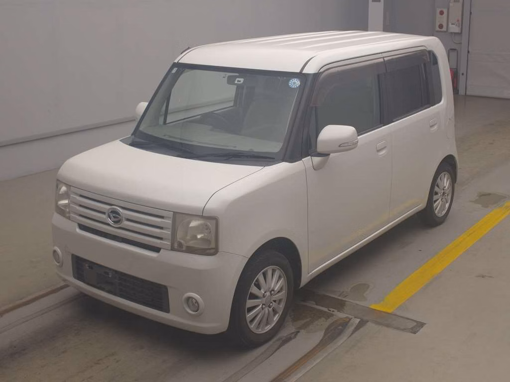 DAIHATSU MOVE CONTE