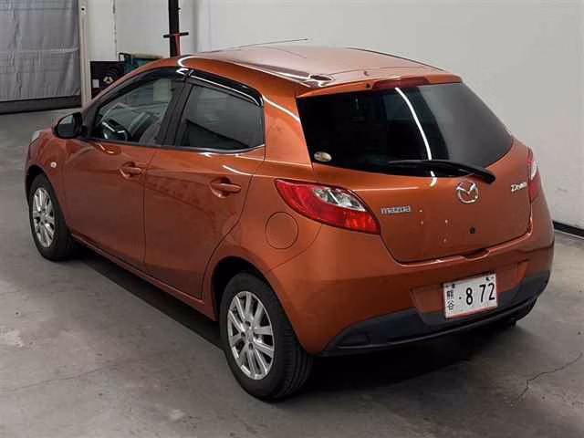 MAZDA DEMIO