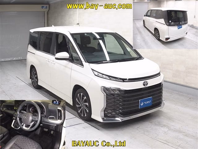 TOYOTA VOXY
