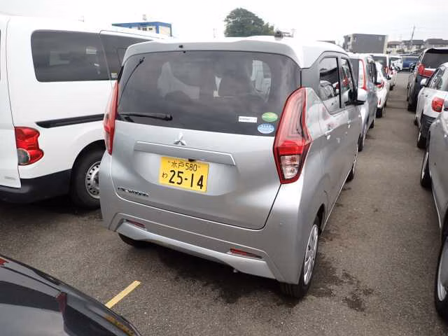 MITSUBISHI EK WAGON