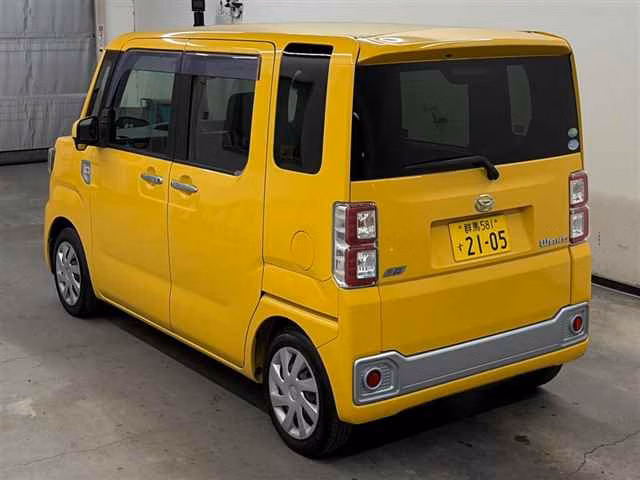 DAIHATSU WAKE