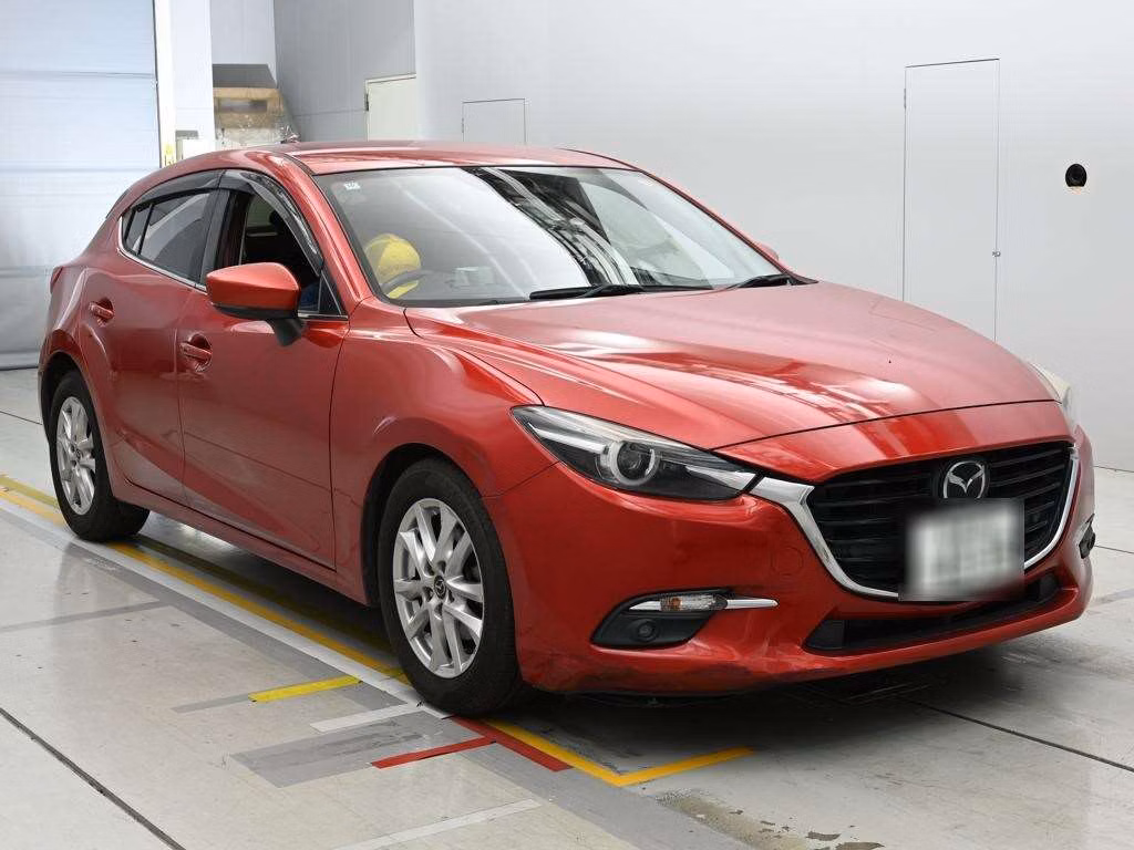 MAZDA AXELA