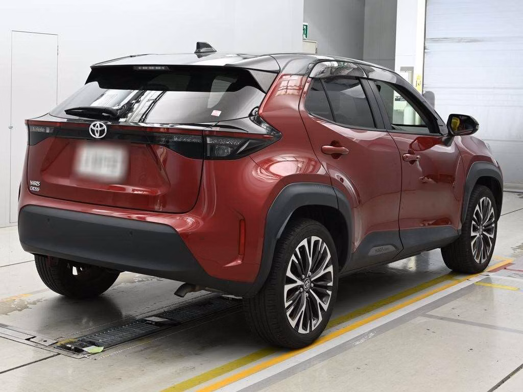 TOYOTA YARIS CROSS