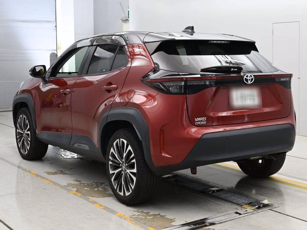 TOYOTA YARIS CROSS