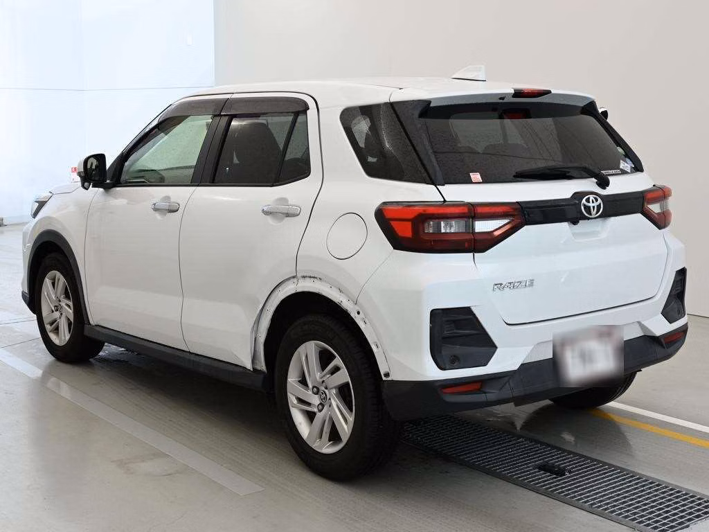 TOYOTA RAIZE