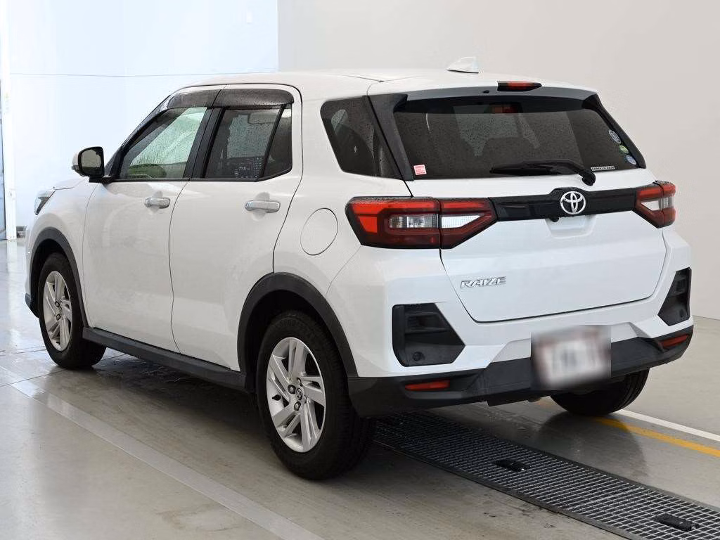 TOYOTA RAIZE