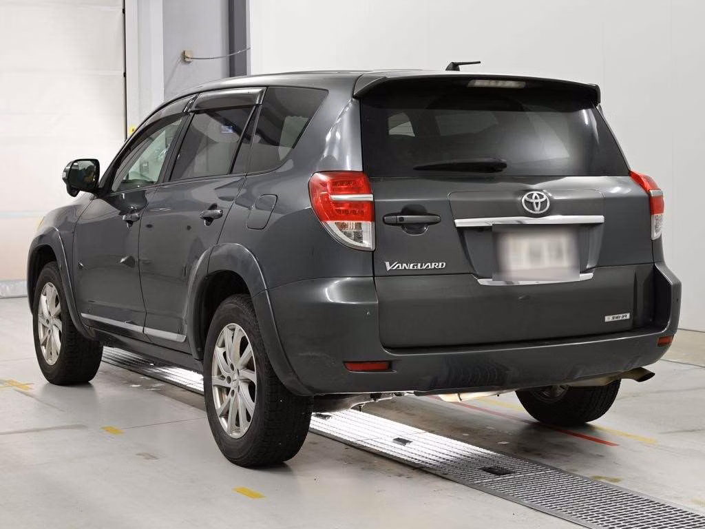 TOYOTA VANGUARD