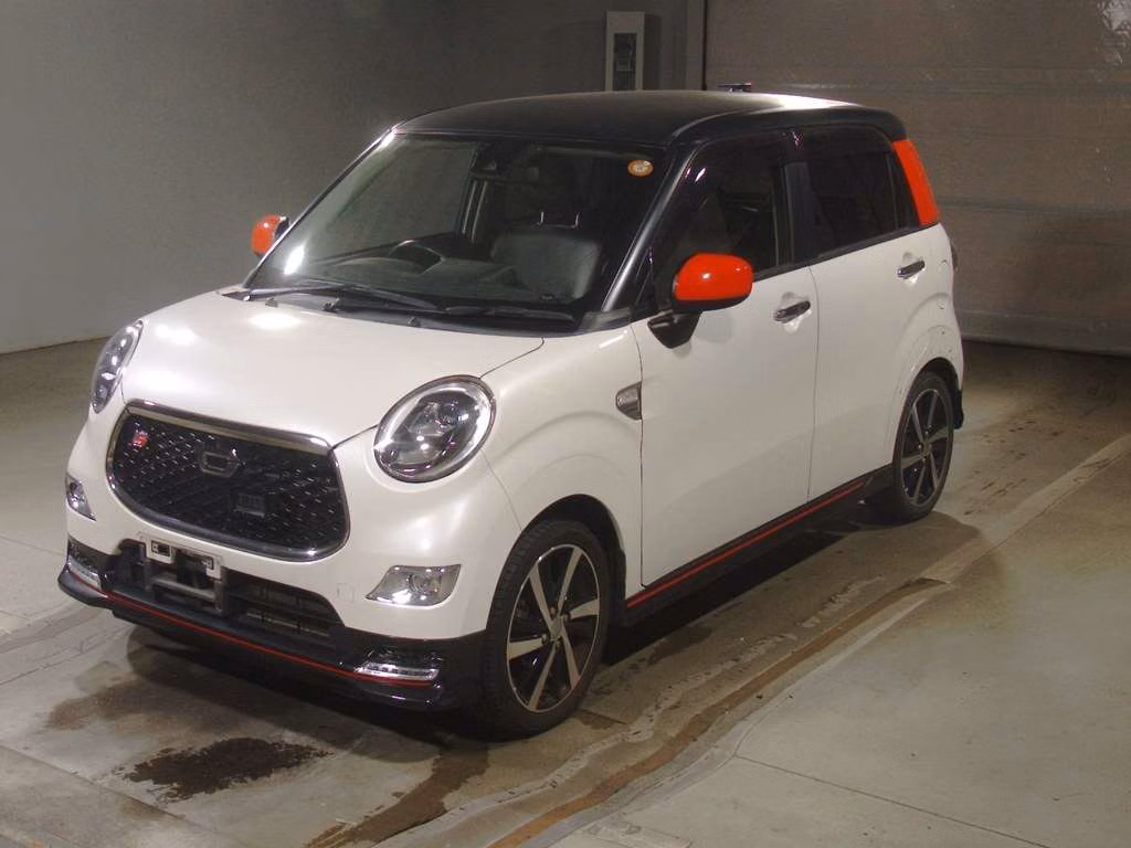 DAIHATSU CAST
