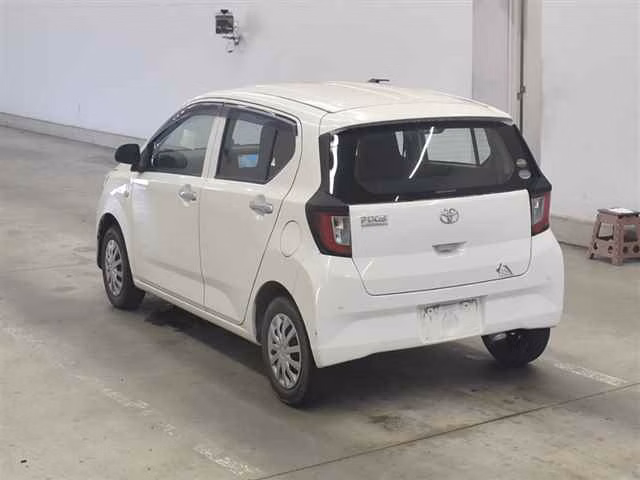 TOYOTA PIXIS EPOCH