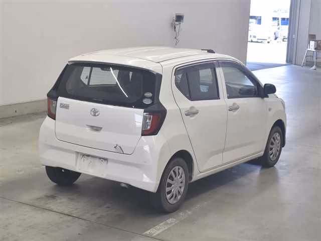 TOYOTA PIXIS EPOCH