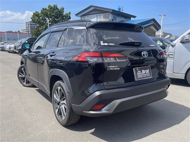 TOYOTA COROLLA CROSS