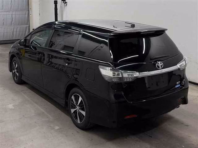 TOYOTA WISH