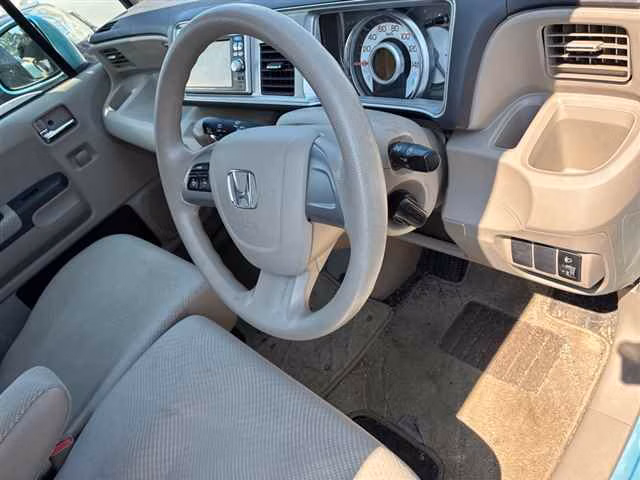 HONDA LIFE