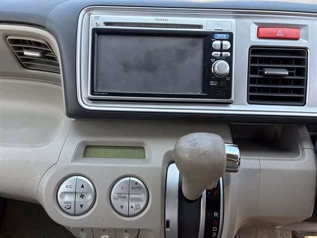 HONDA LIFE