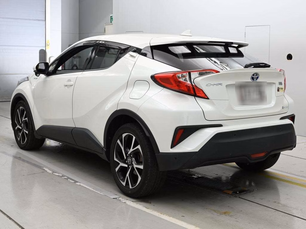 TOYOTA C-HR