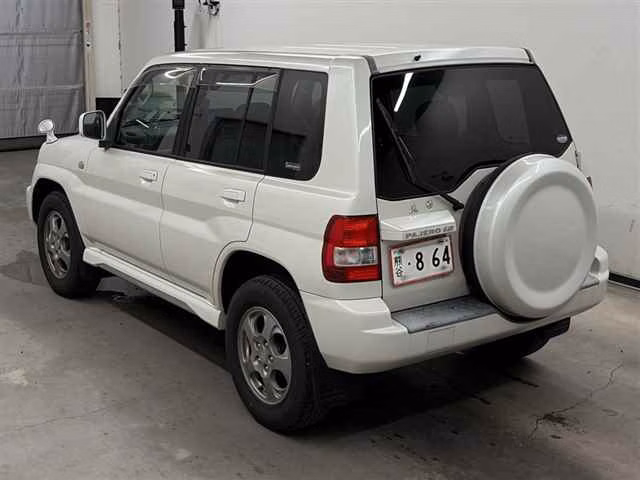 MITSUBISHI PAJERO IO