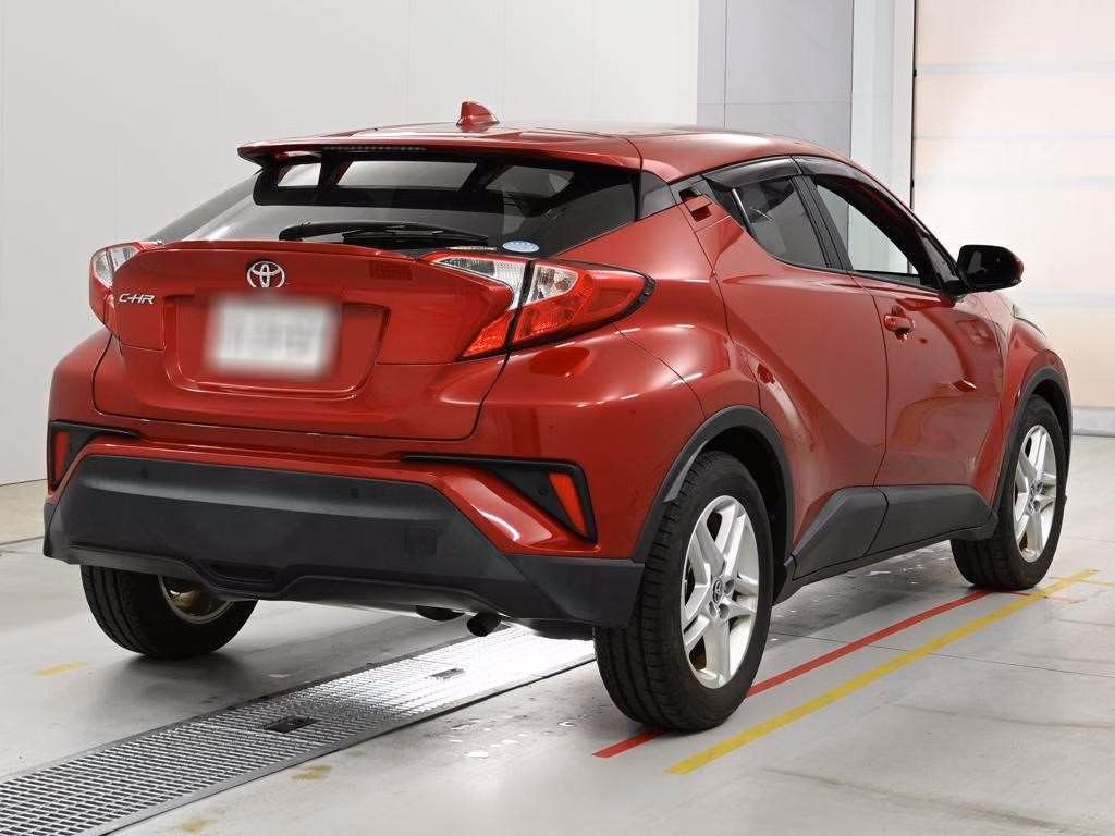 TOYOTA C-HR