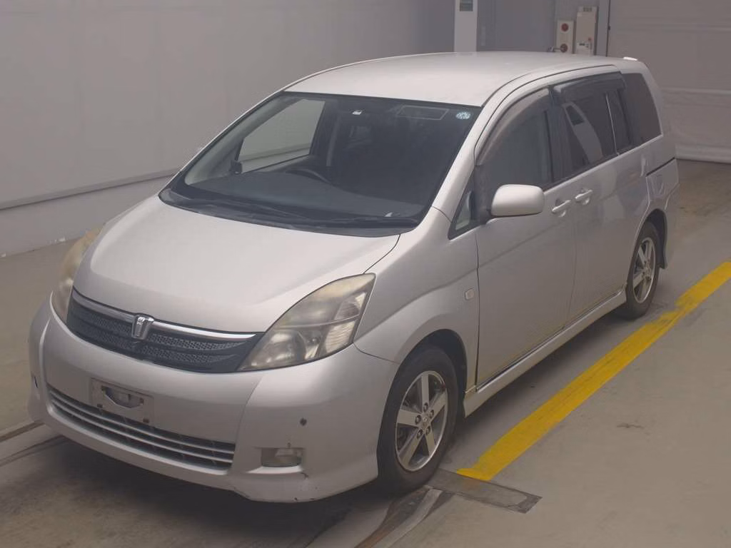 TOYOTA ISIS