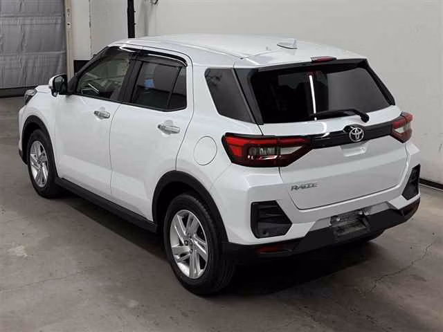 TOYOTA RAIZE
