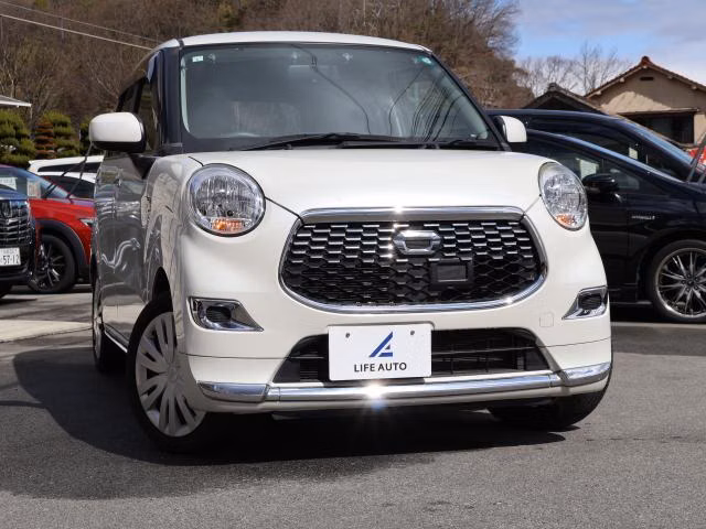DAIHATSU CAST