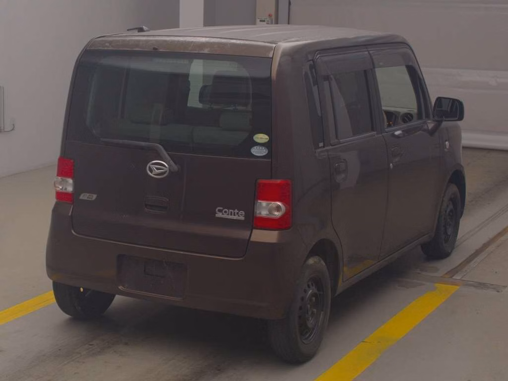DAIHATSU MOVE CONTE