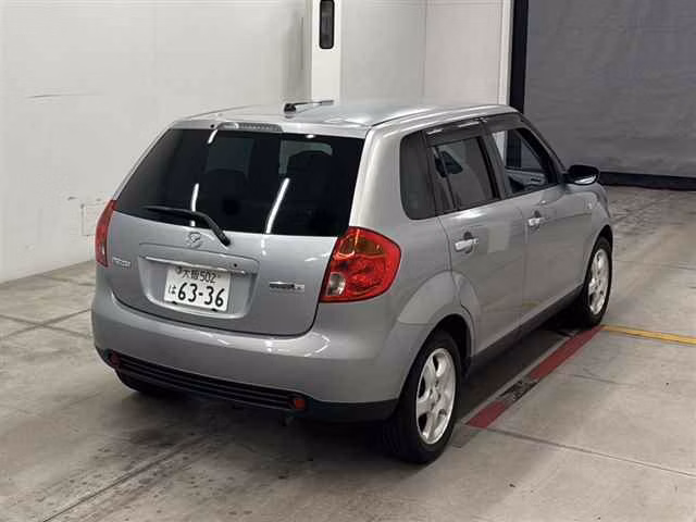 MAZDA VERISA