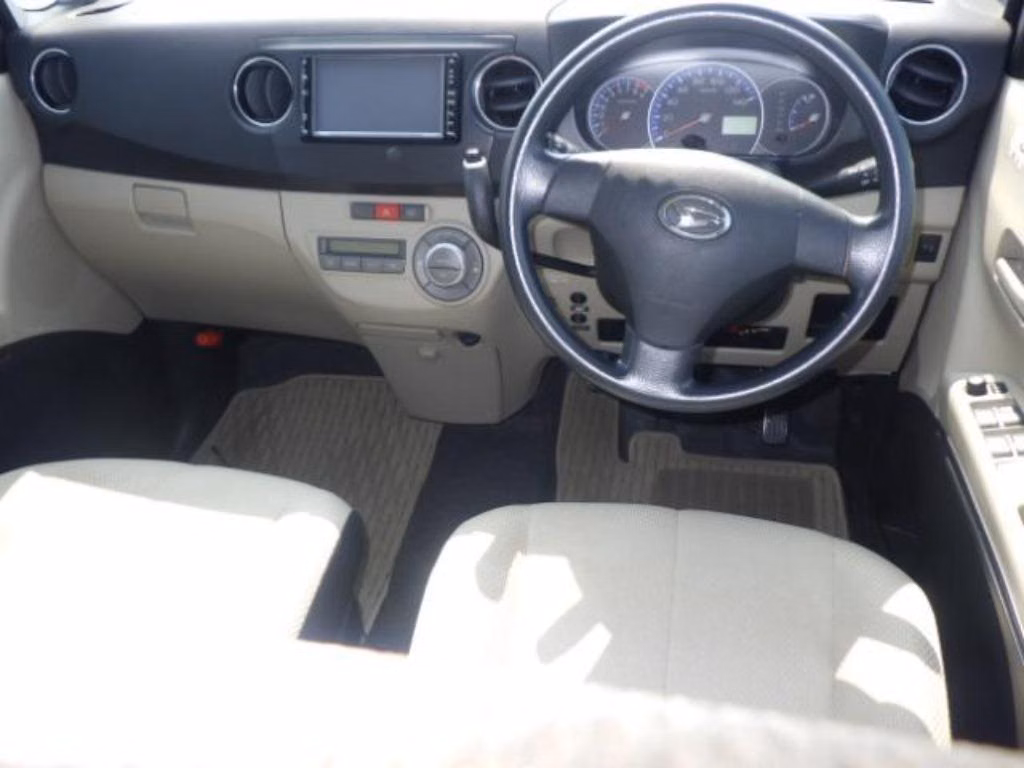 DAIHATSU TANTO EXE